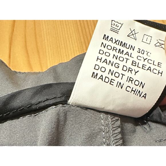 Clothin Mens Waterproof Pants Small - Picture 4 of 8